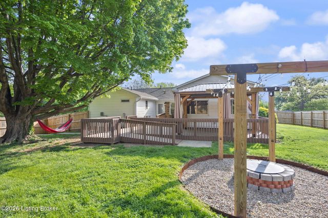 1107 Pawnee Dr, Elizabethtown, KY 42701
