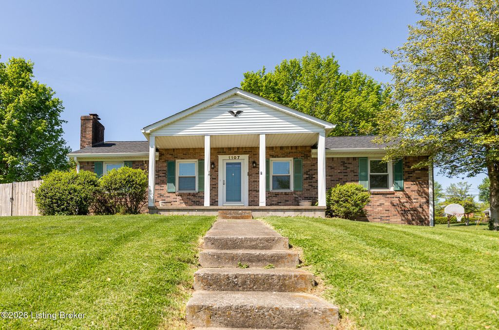 1107 Pawnee Dr, Elizabethtown, KY 42701