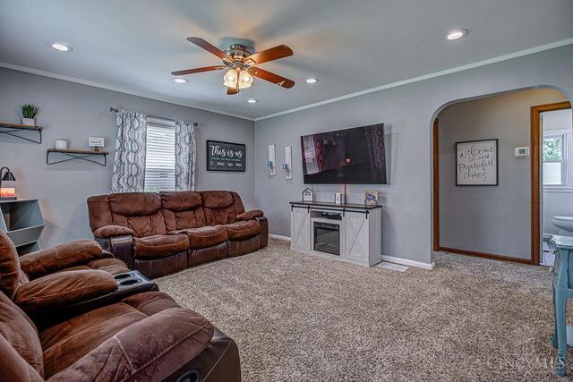 670 Vinnedge Avenue, Fairfield, OH 45014