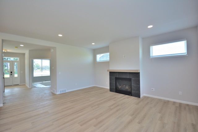 6034 Sean COURT, Racine, WI 53402