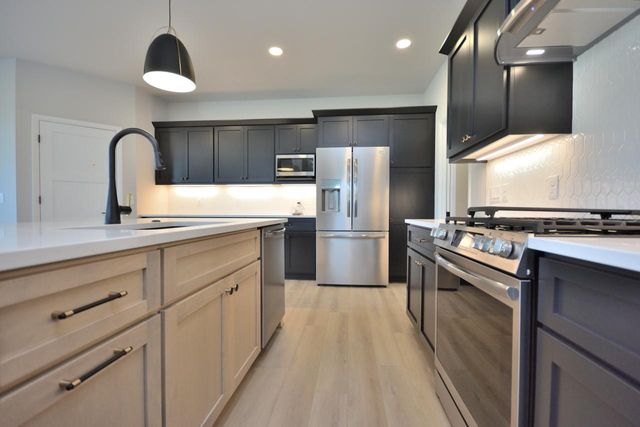 6034 Sean COURT, Racine, WI 53402