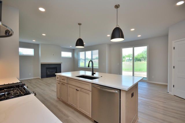 6034 Sean COURT, Racine, WI 53402