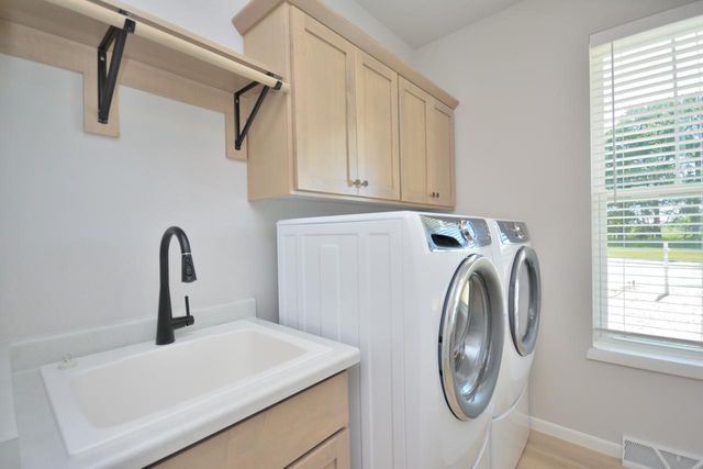 6034 Sean COURT, Racine, WI 53402