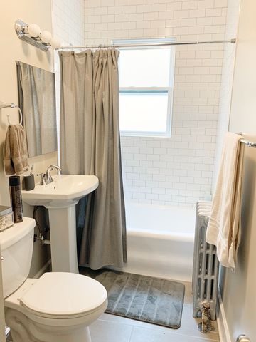 1921 Grove Avenue 37, Berwyn, IL 60402