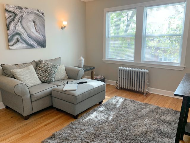 1921 Grove Avenue 37, Berwyn, IL 60402