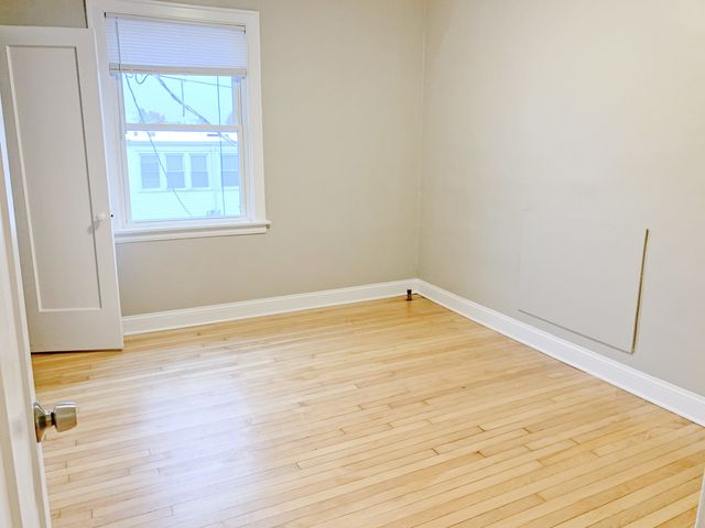 1921 Grove Avenue 37, Berwyn, IL 60402