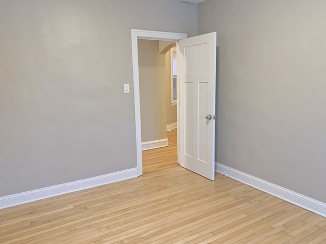 1921 Grove Avenue 37, Berwyn, IL 60402