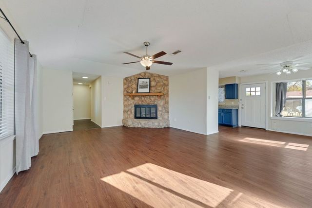 708 Shady Creek Trail, Mesquite, TX 75150