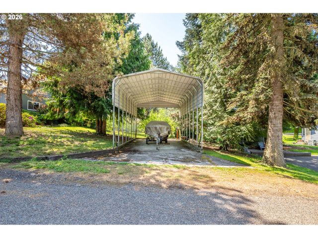 111 APPLEMAN Dr, Castle Rock, WA 98611