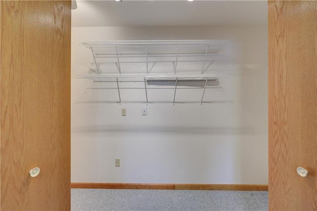 2908 Woodgate Drive, Pittsburg, KS 66762