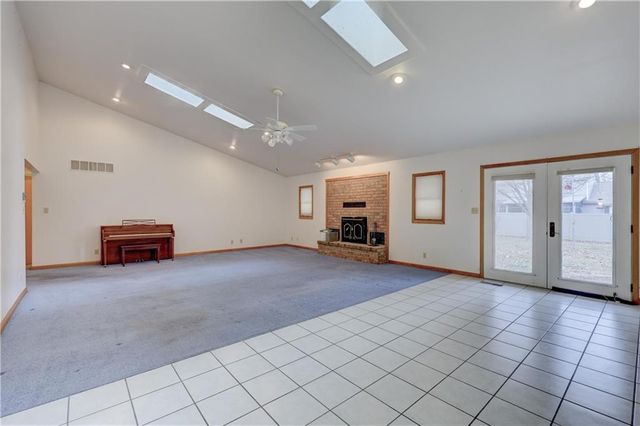 2908 Woodgate Drive, Pittsburg, KS 66762