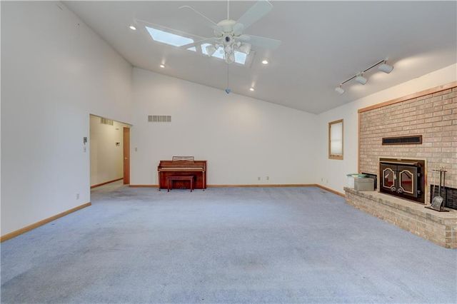 2908 Woodgate Drive, Pittsburg, KS 66762