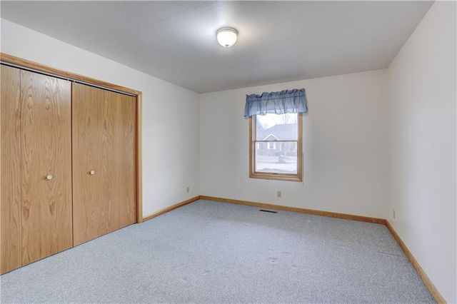 2908 Woodgate Drive, Pittsburg, KS 66762