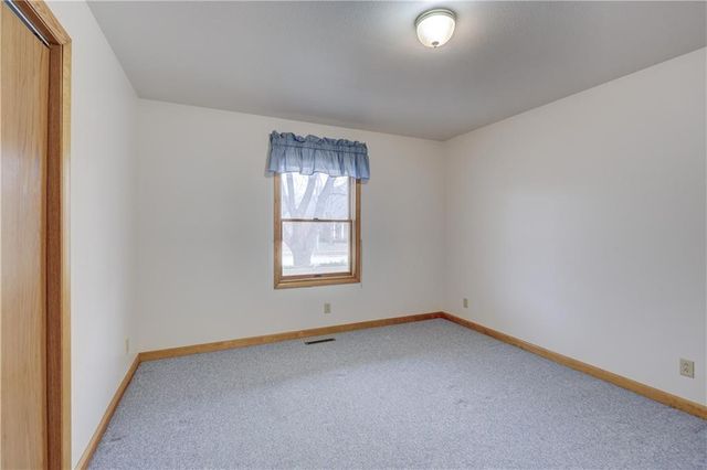 2908 Woodgate Drive, Pittsburg, KS 66762