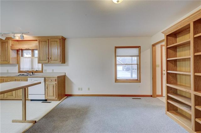 2908 Woodgate Drive, Pittsburg, KS 66762