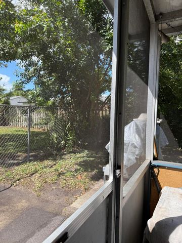 511 SW 63rd Terrace, Margate, FL 33068