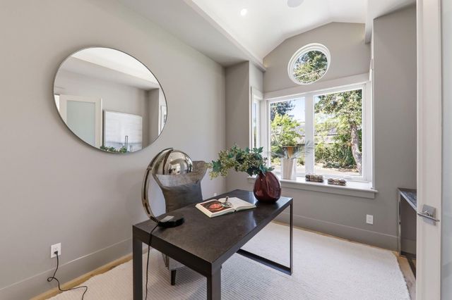 3990 Laguna Avenue, Palo Alto, CA 94306
