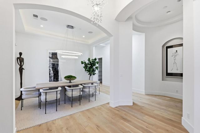3990 Laguna Avenue, Palo Alto, CA 94306