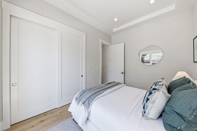 3990 Laguna Avenue, Palo Alto, CA 94306