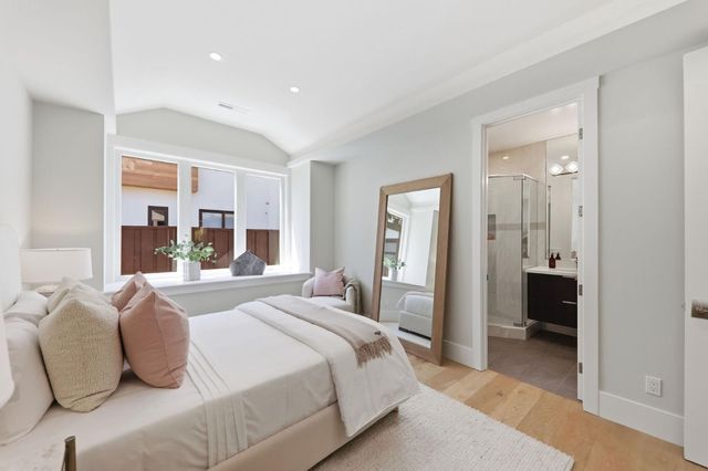 3990 Laguna Avenue, Palo Alto, CA 94306