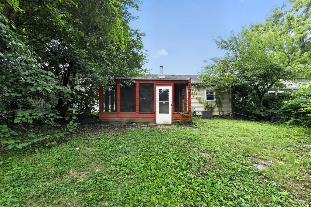 1944 Catalpa Avenue, North College Hill, OH 45239