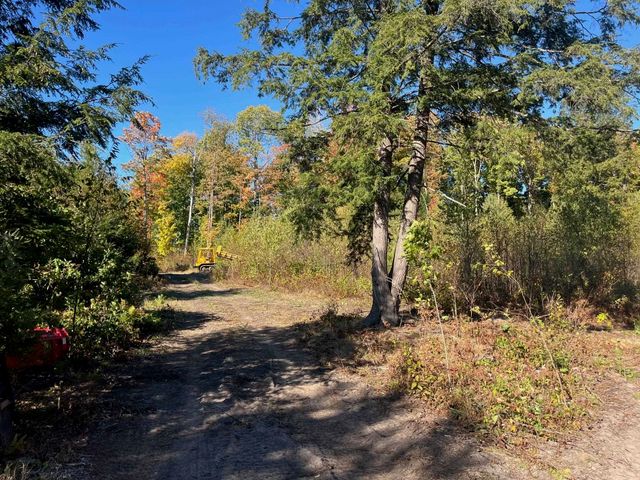 8910 Hemlock Hill Drive, Traverse City, MI 49685