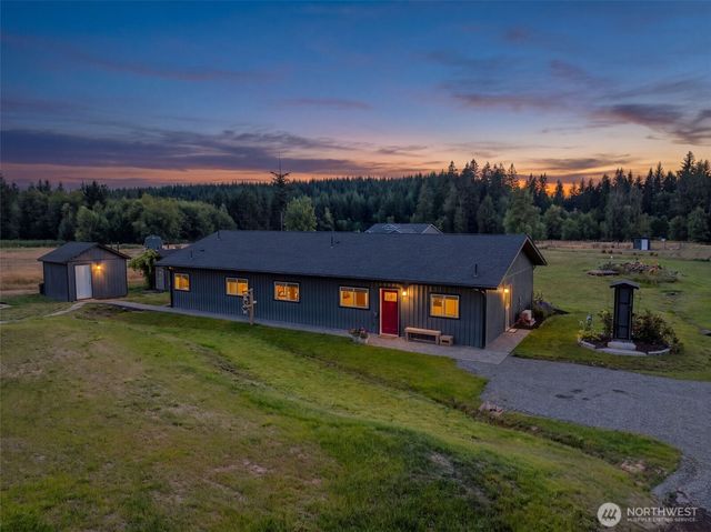 819 Middle Fork Road, Onalaska, WA 98570