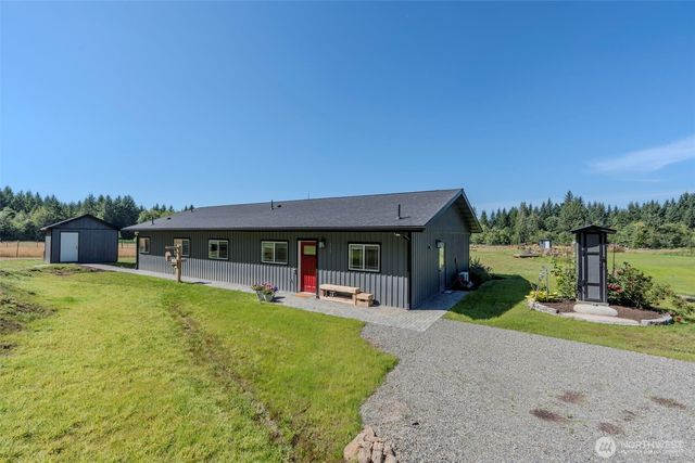 819 Middle Fork Road, Onalaska, WA 98570