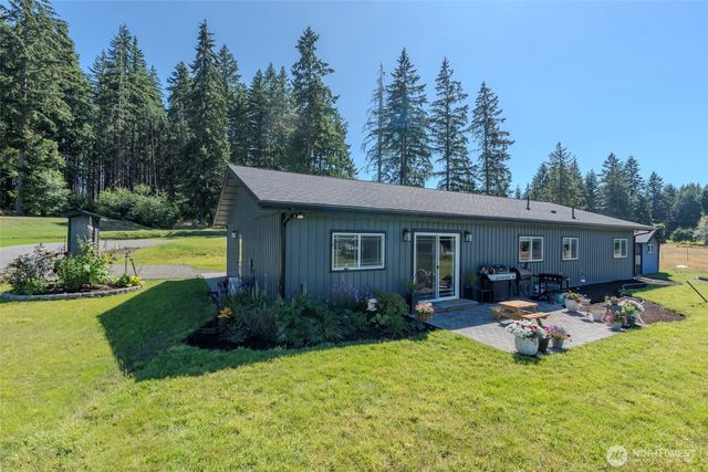 819 Middle Fork Road, Onalaska, WA 98570