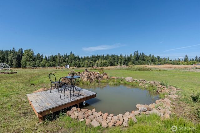 819 Middle Fork Road, Onalaska, WA 98570