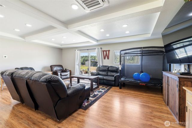 819 Middle Fork Road, Onalaska, WA 98570