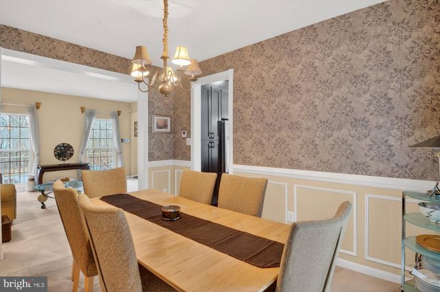 7059 CALVERT DR, Elkridge, MD 21075