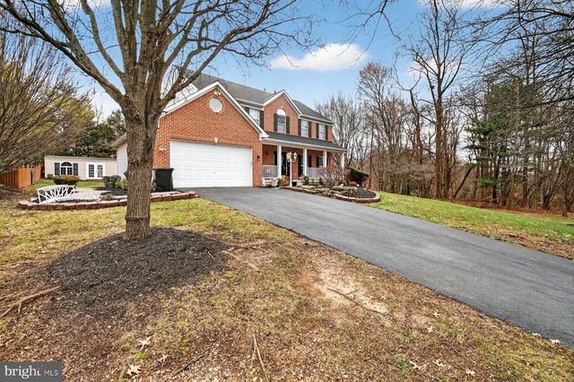 7059 CALVERT DR, Elkridge, MD 21075