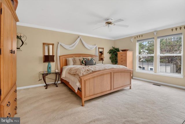 7059 CALVERT DR, Elkridge, MD 21075