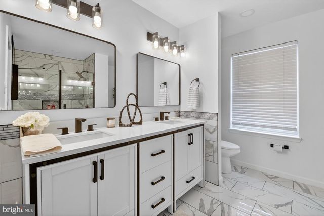 7059 CALVERT DR, Elkridge, MD 21075