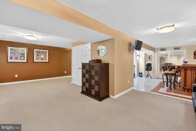 7059 CALVERT DR, Elkridge, MD 21075