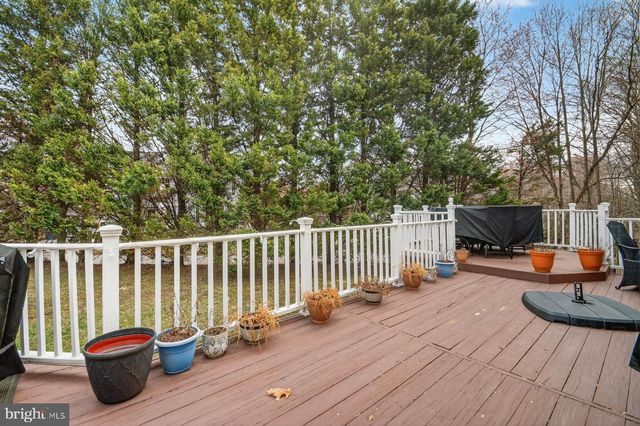 7059 CALVERT DR, Elkridge, MD 21075