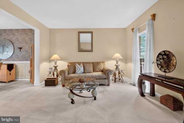 7059 CALVERT DR, Elkridge, MD 21075