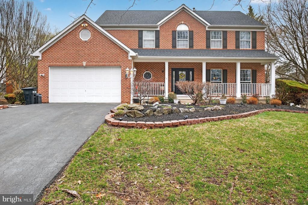 7059 CALVERT DR, Elkridge, MD 21075