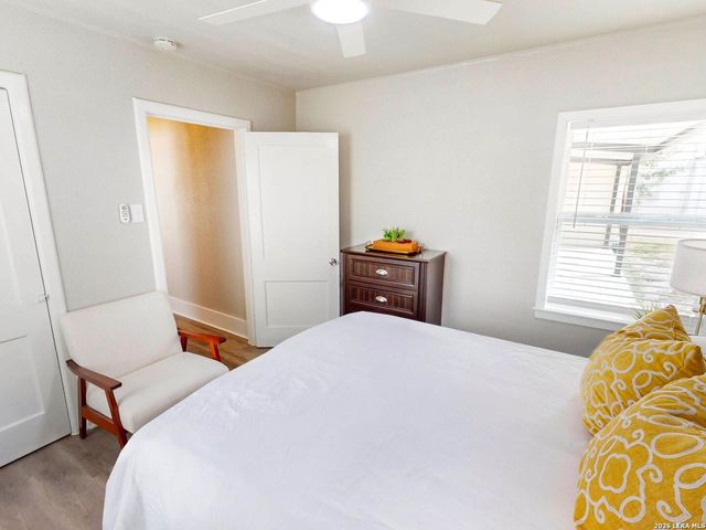 128 Claremont Ave, San Antonio, TX 78209