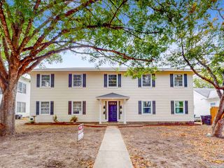 128 Claremont Ave, San Antonio, TX 78209