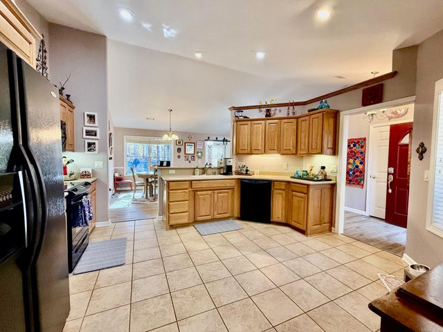 3 Belleza Place, Hot Springs Village, AR 71909