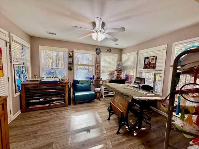 3 Belleza Place, Hot Springs Village, AR 71909