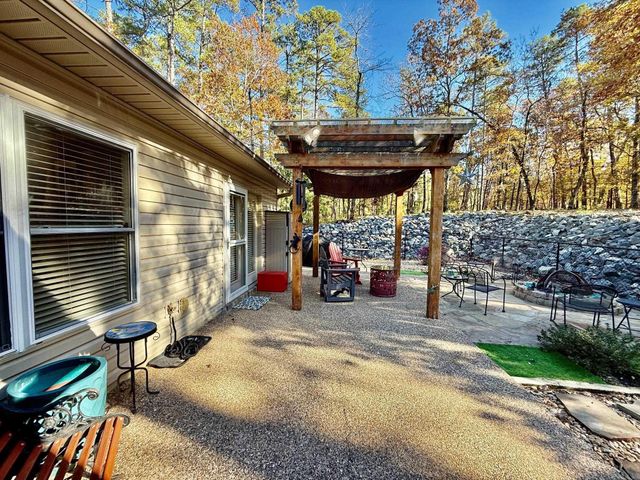 3 Belleza Place, Hot Springs Village, AR 71909