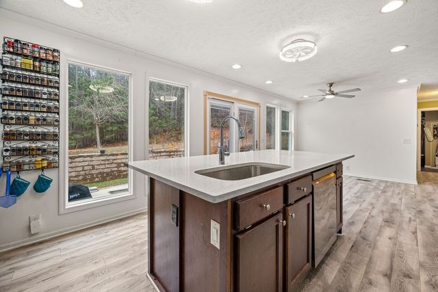 357 Katie Lane, Chatsworth, GA 30705