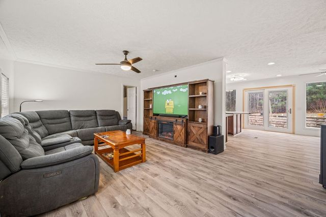 357 Katie Lane, Chatsworth, GA 30705