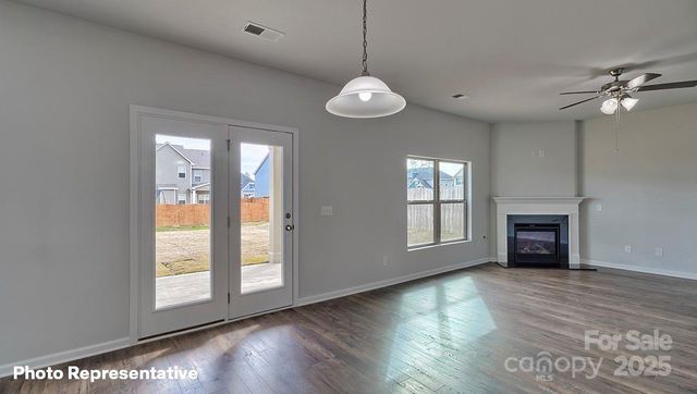 3928 Coleman Drive, Charlotte, NC 28215