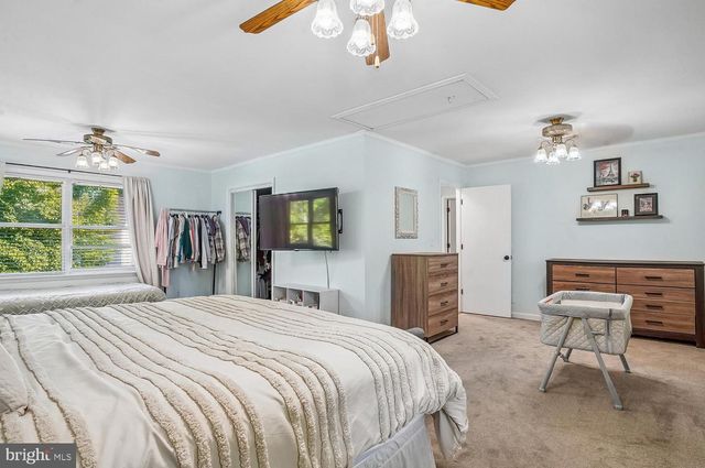 1217 PINE AVE, Shady Side, MD 20764