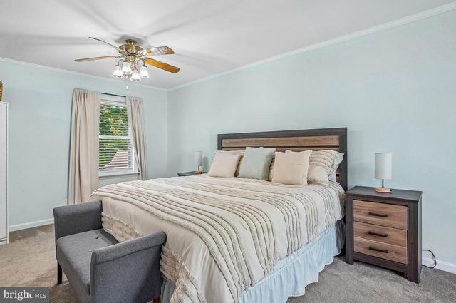 1217 PINE AVE, Shady Side, MD 20764