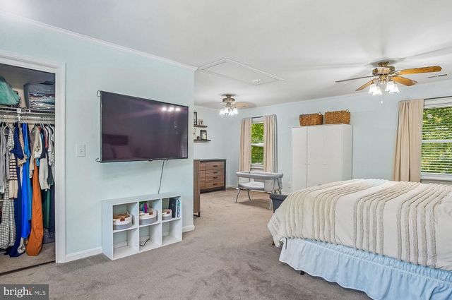 1217 PINE AVE, Shady Side, MD 20764